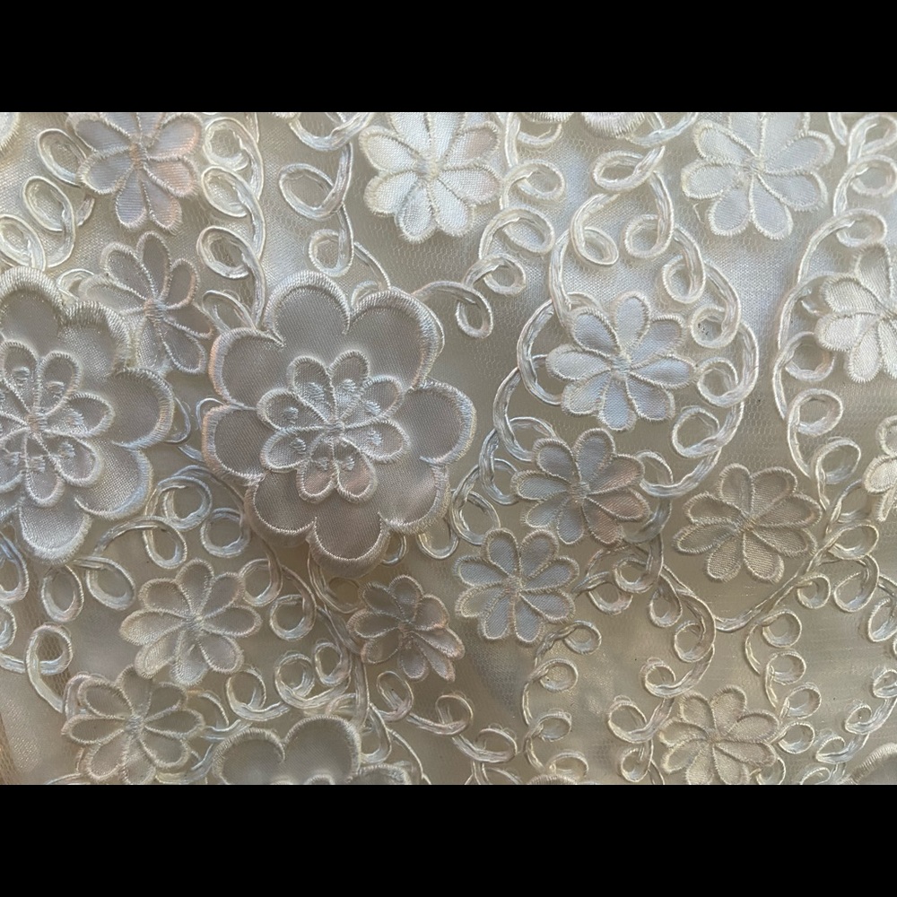 Formal white lace cocktail dress, Size 6, Sue Wong Nocturne - Picture 8 of 10